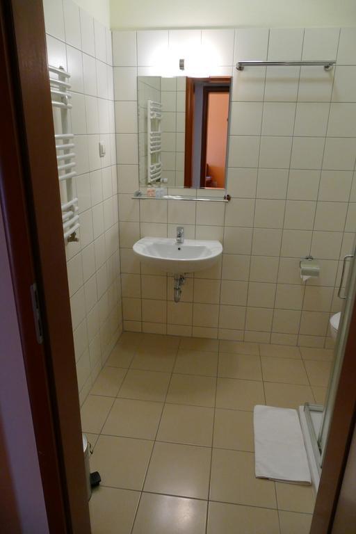 Ckm Centrum Konferencyjne Mazowsze Otrębusy Exteriér fotografie